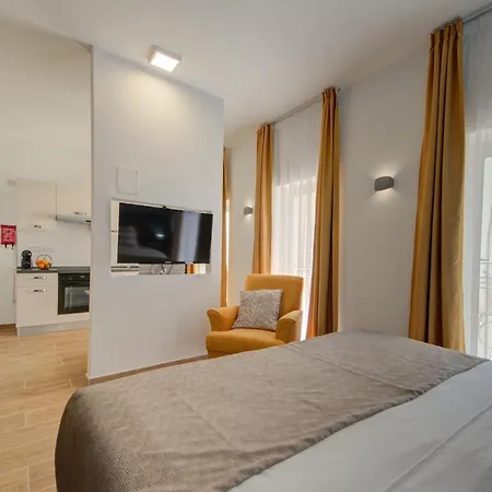 Marina Suites & Apartments - Self Catering - By Tritoni Hotels Gzira Exterior photo