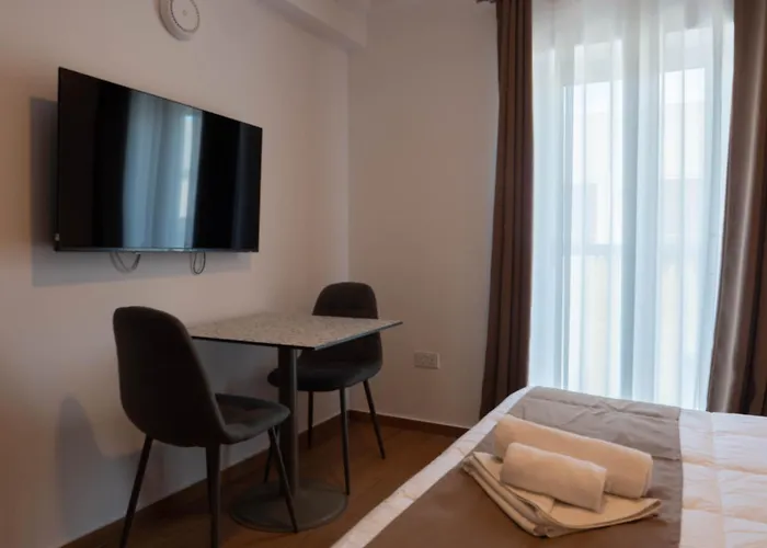 Tritoni Marina Boutique Apartments&Suites